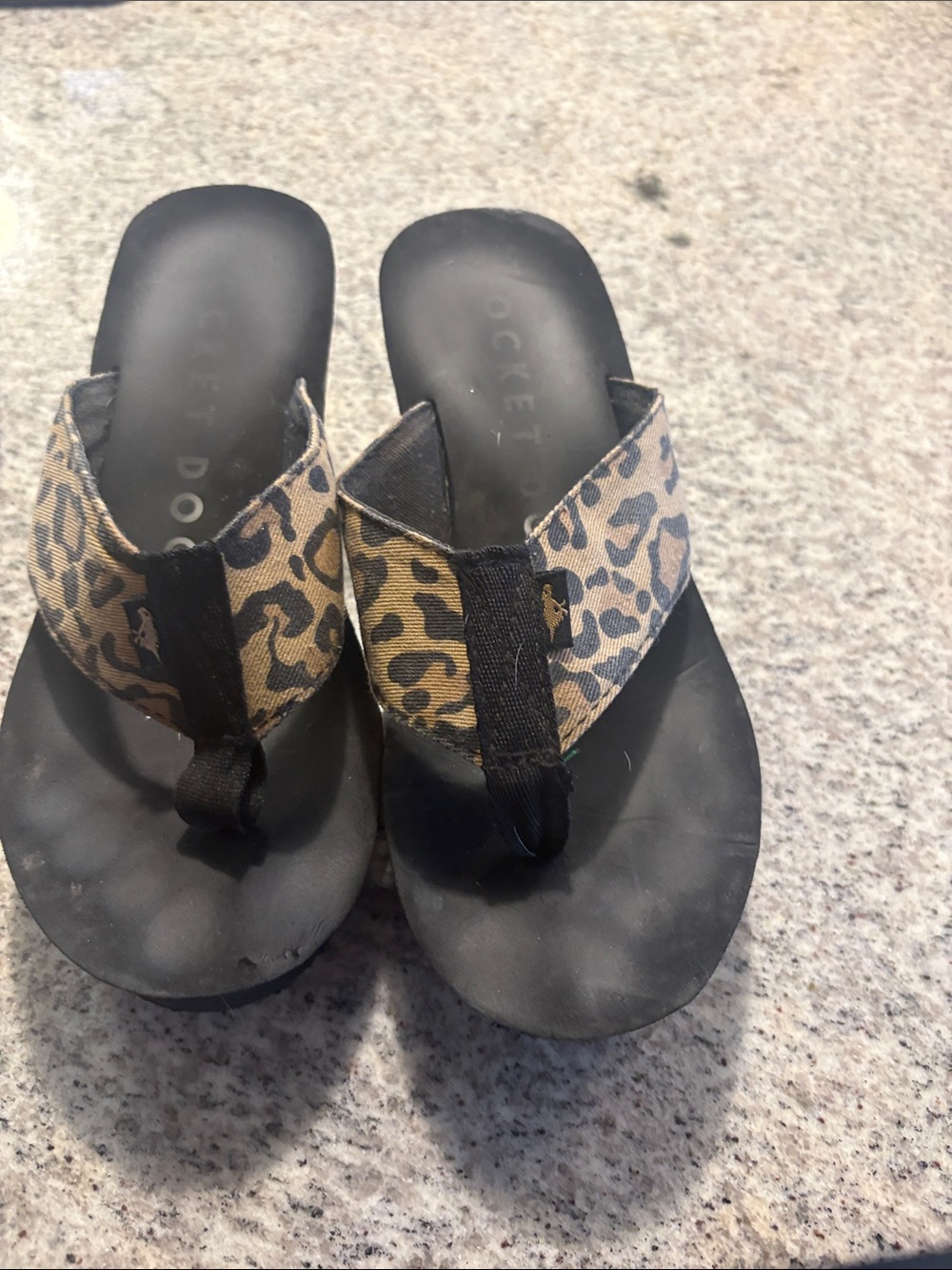 Rocket Dog Leopard Print Platform Flip Flops - Black